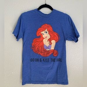 Vintage Disney Little Mermaid Super Soft Men’s Sm (approx Women’s L) Tee